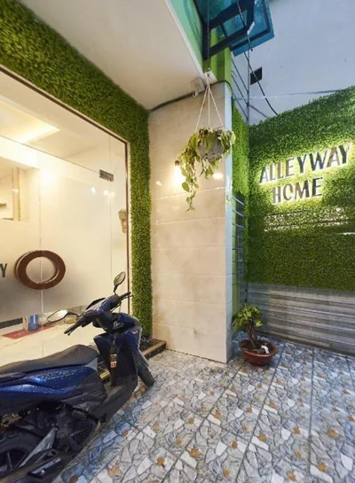 Alleyway home – Photos 11